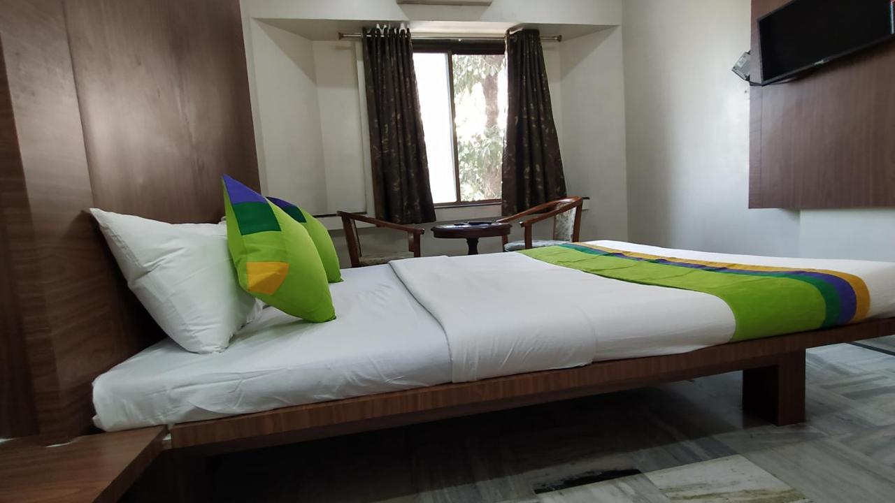 City Palace Hotel होटल सिटी पैलेस Nashik Zewnętrze zdjęcie