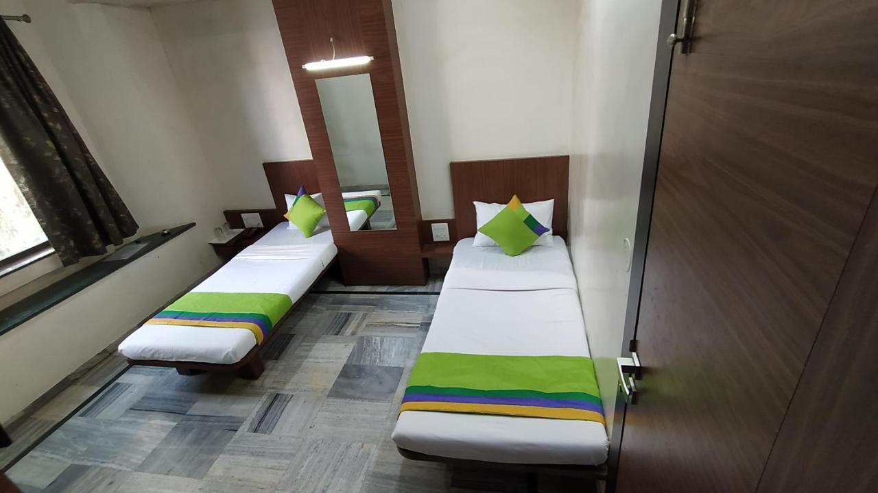City Palace Hotel होटल सिटी पैलेस Nashik Zewnętrze zdjęcie
