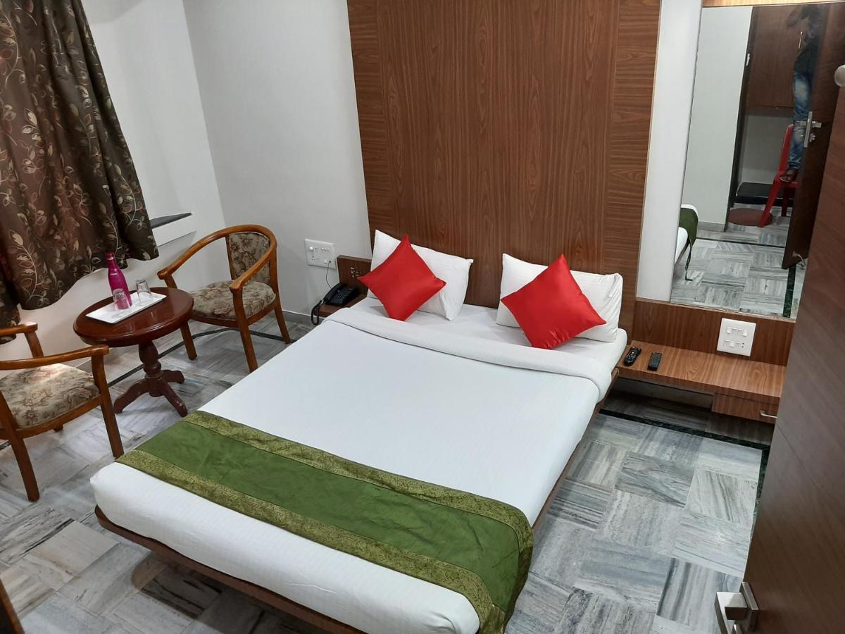 City Palace Hotel होटल सिटी पैलेस Nashik Zewnętrze zdjęcie