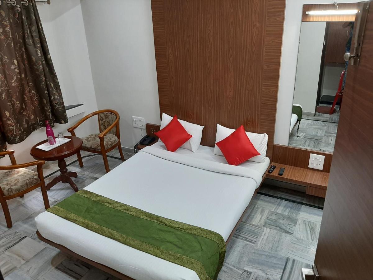 City Palace Hotel होटल सिटी पैलेस Nashik Zewnętrze zdjęcie